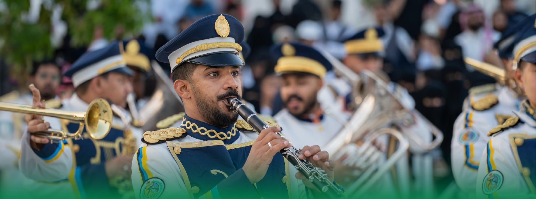 الموكب العسكري