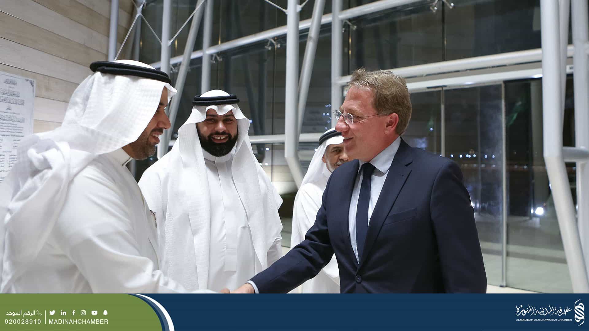 زيارة سعادة سفير جمهورية فرنسا لغرفة المدينة المنورة لمناقشة منطقة المدينة المنورة كوجهة استثمارية